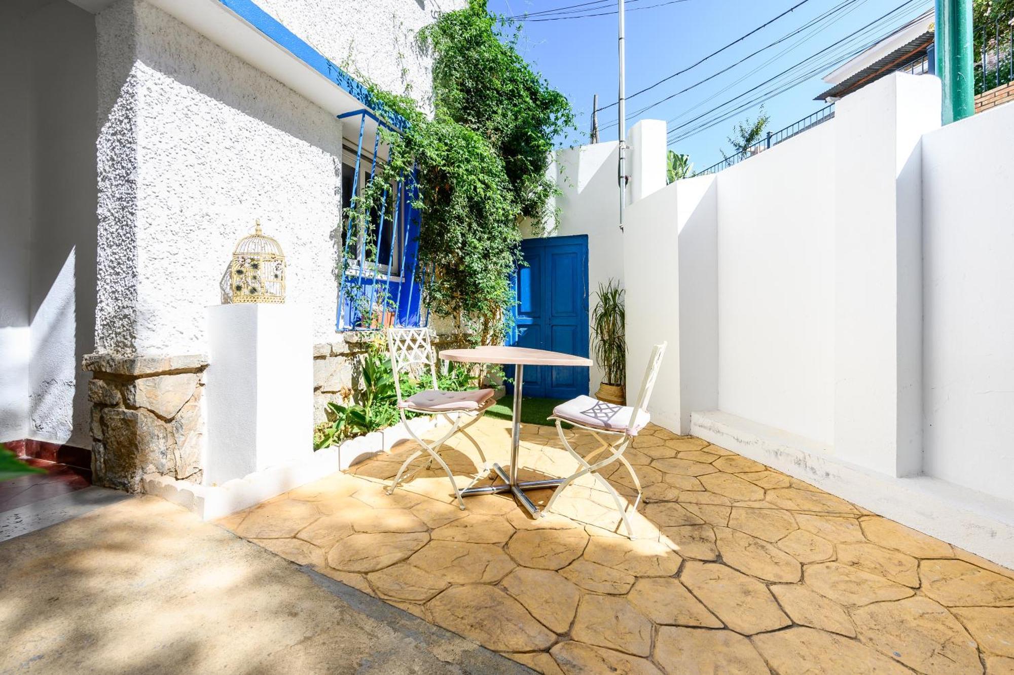 Blue Castle Guesthouse Málaga Buitenkant foto